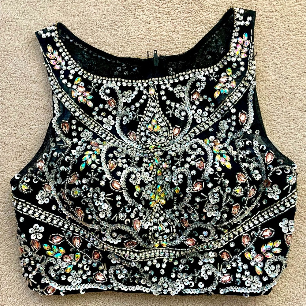 Bejeweled Crop Top Black Silver